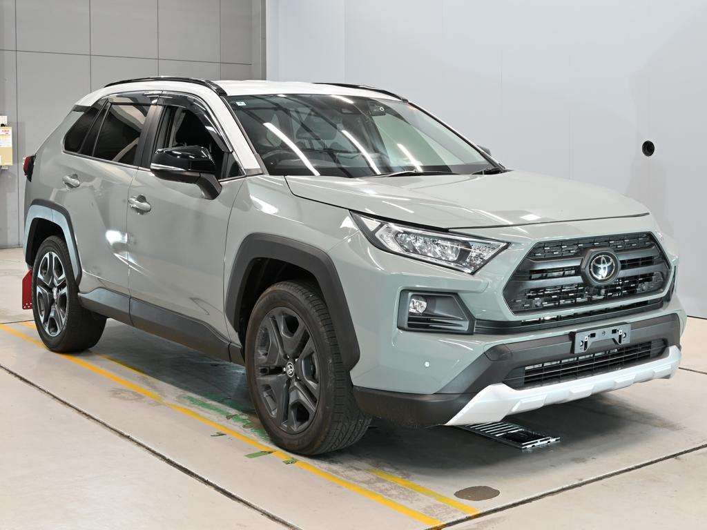 2022 Toyota RAV4 アドベンチャー 4WD auction photo 5