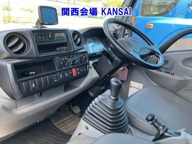2018 Hino Dutro コウショサギョウ auction photo 5