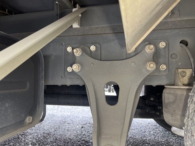 2017 Hino Ranger Aluminum van auction photo 12