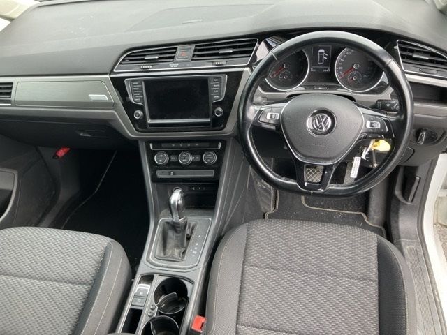 2017 Volkswagen VW ゴルフトゥーラン TSI コンフォートライン auction photo 4
