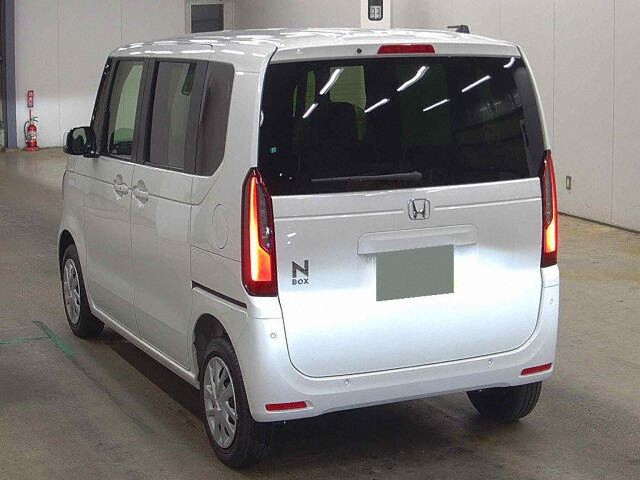 2026 Honda N-BOX Base grade 4WD auction photo 2