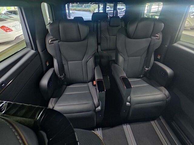 2025 Toyota Alphard Z auction photo 6