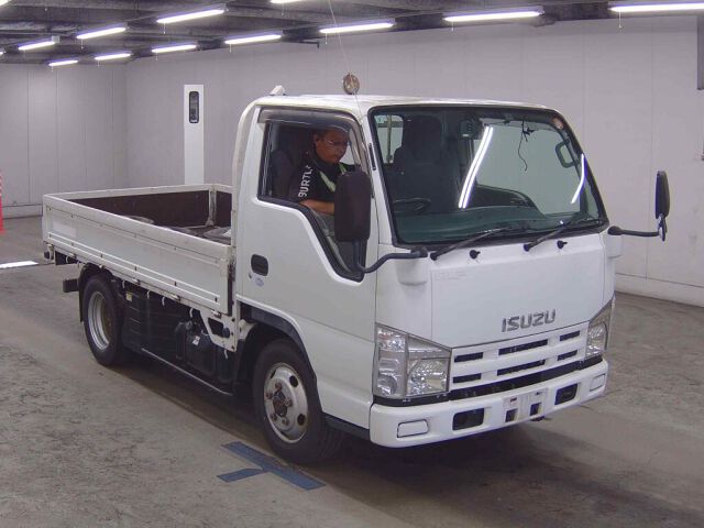 Japan Auction Vehicles 8 2007 Isuzu Elf フルフラットロー 4WD auction photo