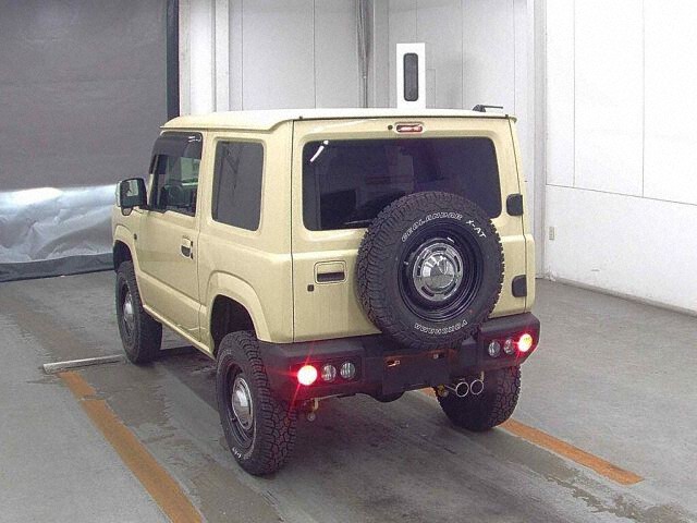 2023 Suzuki Jimny XC 4WD auction photo 2