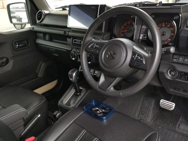 2023 Suzuki Jimny XC 4WD auction photo 3