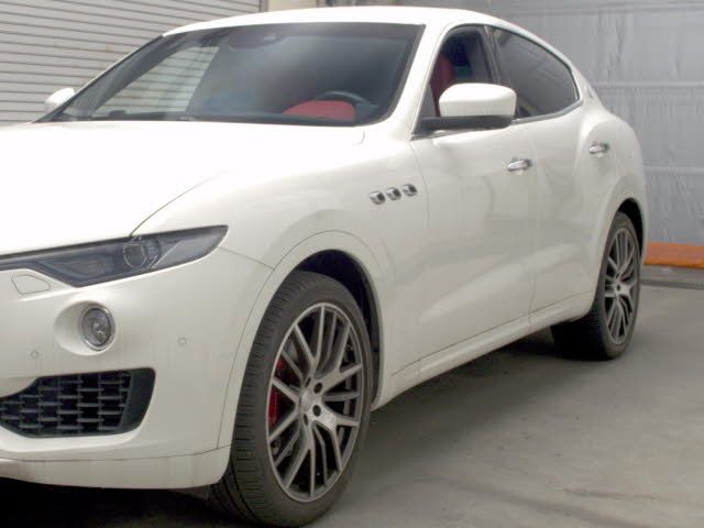 2017 Maserati マセラティ 4WD Levante auction photo 4