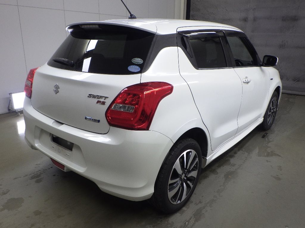 2017 Suzuki Swift 4WD Hybrid RS auction photo 2