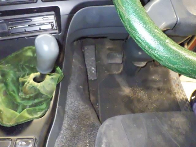 2001 Mitsubishi Fuso dump auction photo 7
