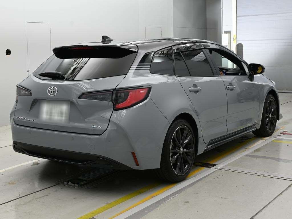 2025 Toyota Corolla Touring アクティブスポーツ auction photo 2