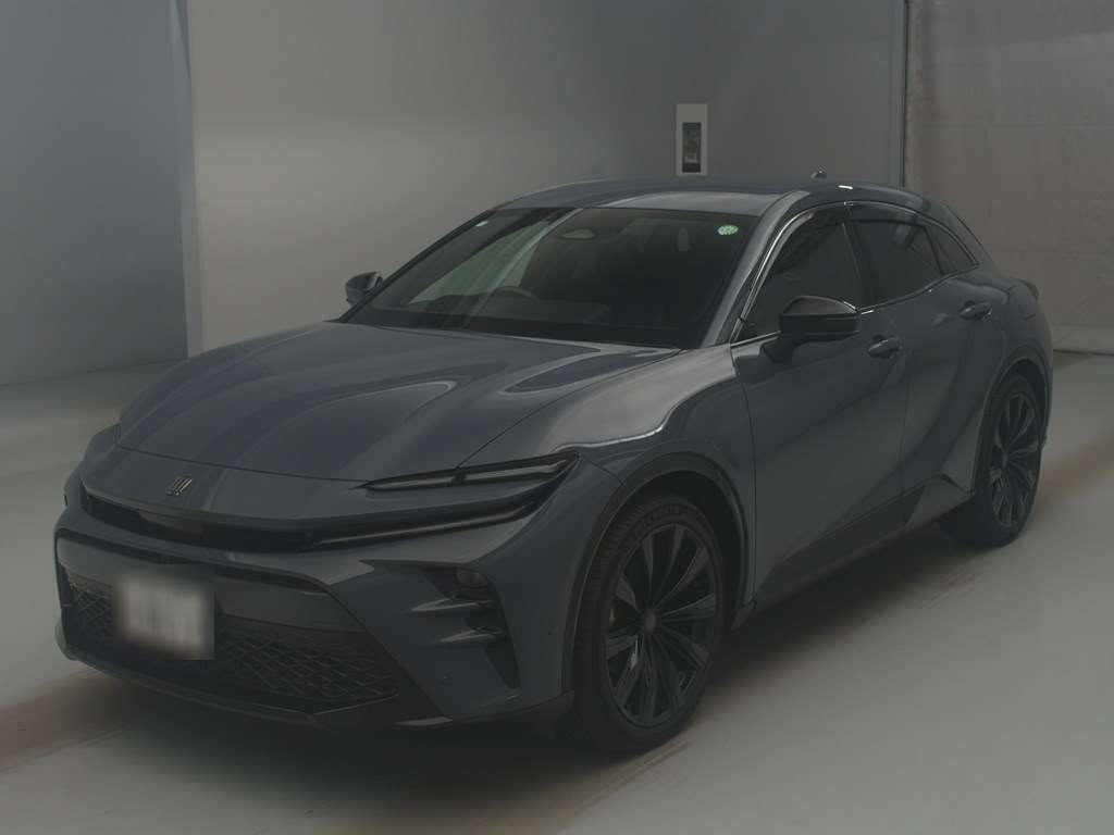 2024 Toyota Crown Sport Z 4WD Japan auction vehicle