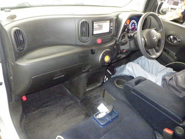 2012 Nissan Cube 15Xインディ+プラ auction photo 3