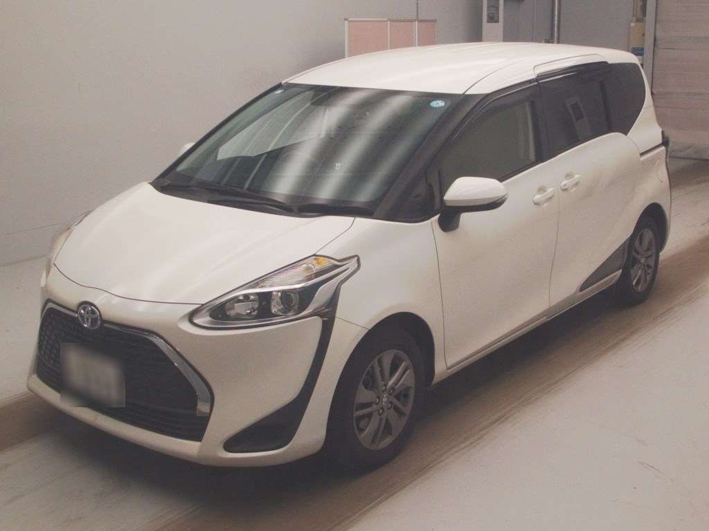 2021 Toyota Sienta ハイブリッドX Japan auction vehicle