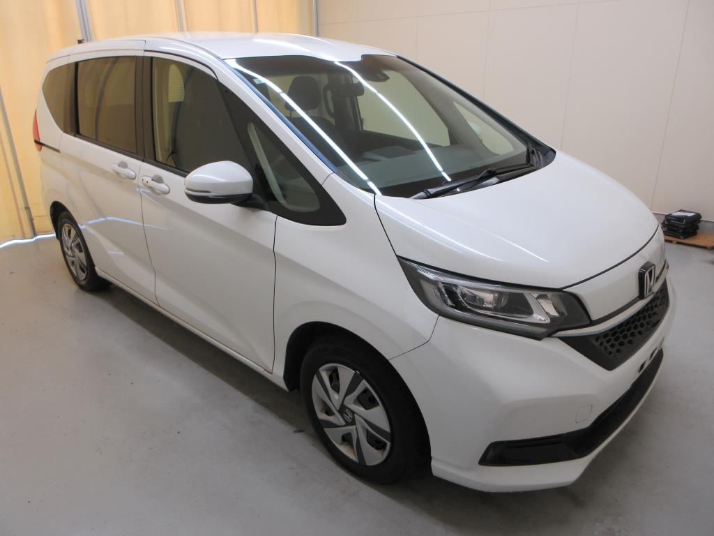 2023 Honda Freed G 7 Japan auction vehicle