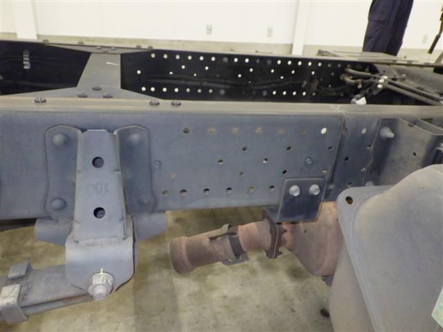 2016 Mazda タイタン chassis auction photo 4