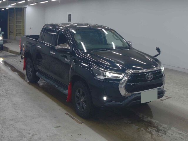 Japan Auction Vehicles 8 2021 Toyota Hilux Z 4WD auction photo