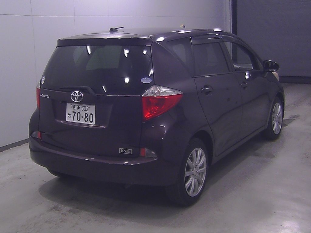 2014 Toyota Ractis G auction photo 2