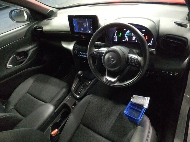 2025 Toyota Yaris Cross ハイブリッドZ auction photo 3