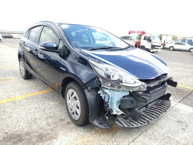Japan Auction Vehicles 8 2018 Toyota Aqua G Soft Leather Select auction photo