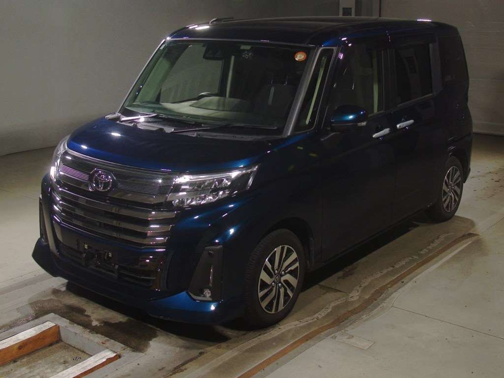 Japan Auction Vehicles 4 2021 Toyota Roomy カスタムG 4WD auction photo