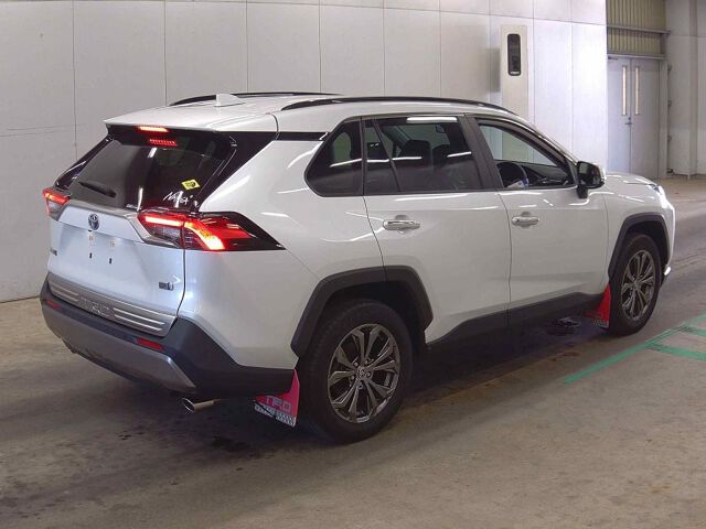 2024 Toyota RAV4 Hybrid G ​​4WD auction photo 5