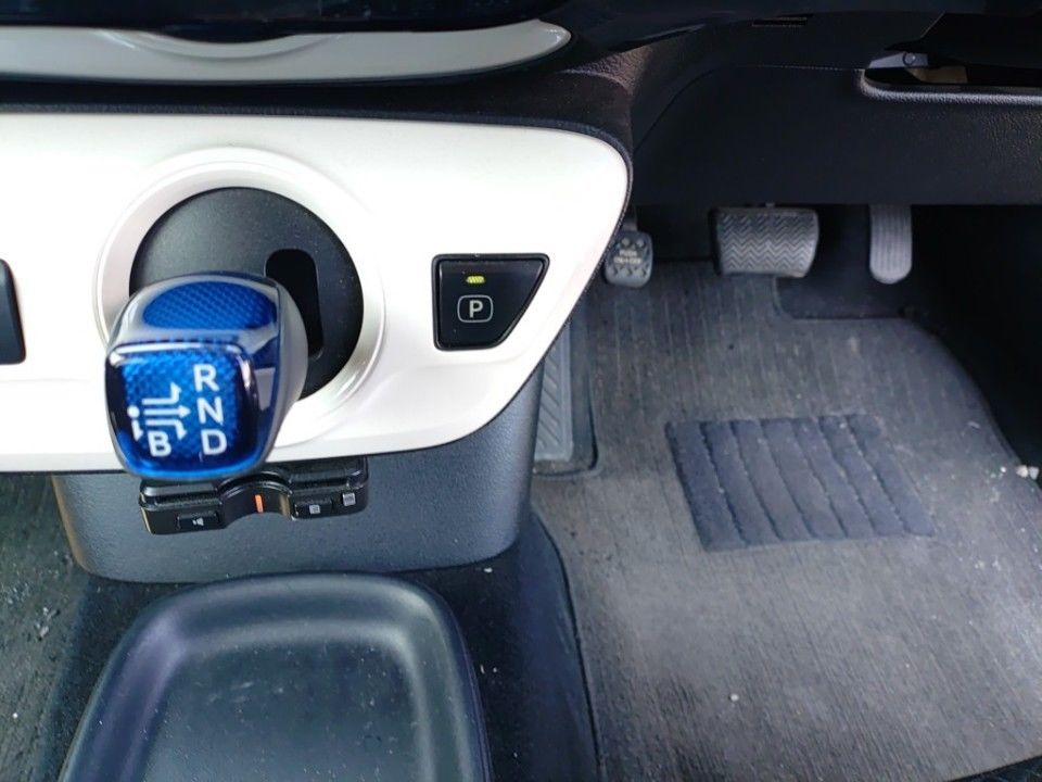 2018 Toyota Prius auction photo 12