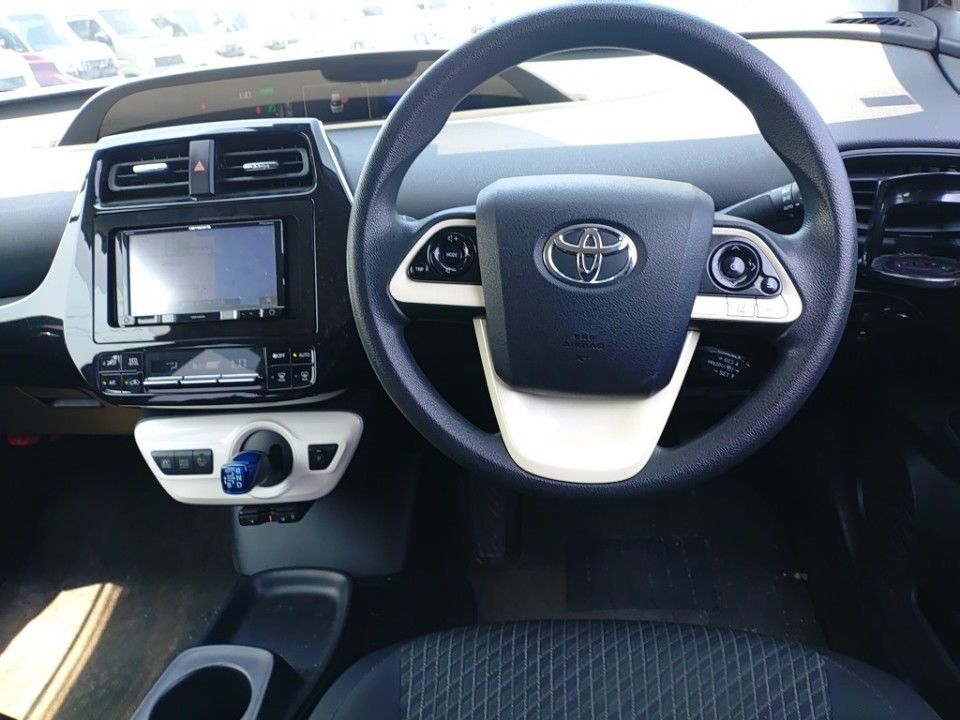 2018 Toyota Prius auction photo 3