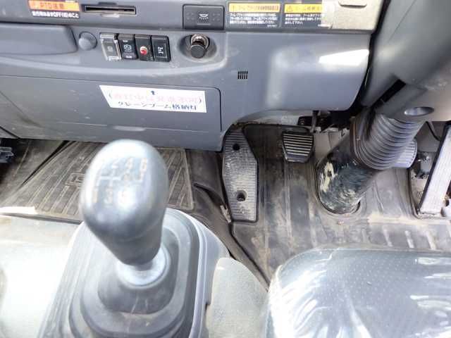 2018 Isuzu Forward 2.55t クレーン付 auction photo 11