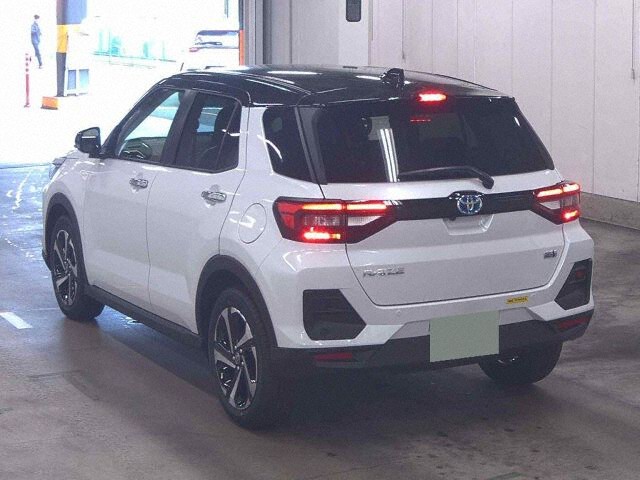 2026 Toyota Raize Hybrid Z auction photo 2