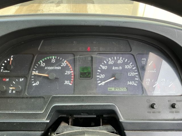 2011 Isuzu Giga アルミウイング auction photo 6