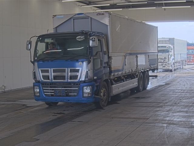 2011 Isuzu Giga アルミウイング Japan auction vehicle