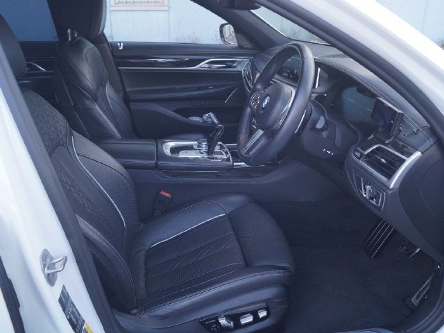 2021 BMW 7 Series 745E M Sport Edition auction photo 3
