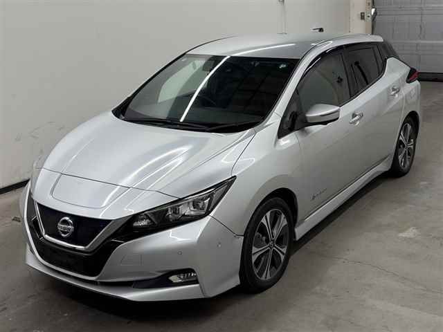 2019 Nissan Leaf G auction photo 4