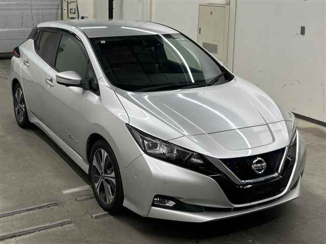 Japan Auction Vehicles 10 2019 Nissan Leaf G auction photo