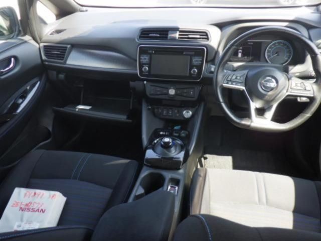 2019 Nissan Leaf X Vセレクション auction photo 3