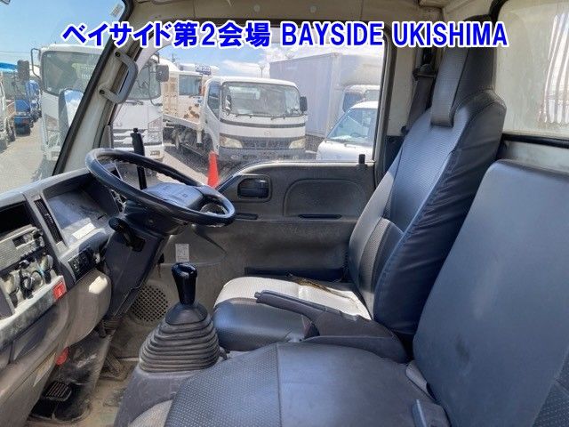 2008 Isuzu Elf dump auction photo 4