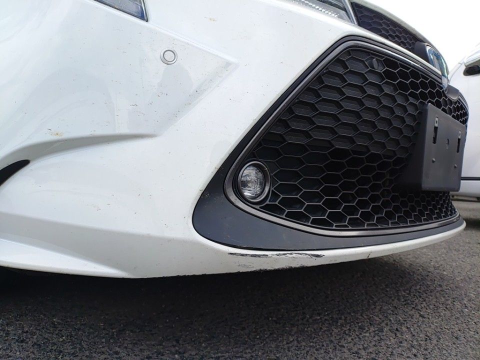 2021 Toyota カローラ ツーリング auction photo 19