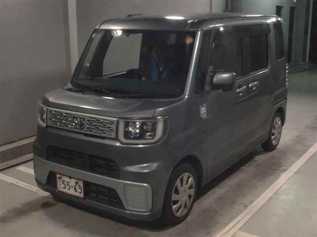 2015 Toyota ピクシスメガ L auction photo 4