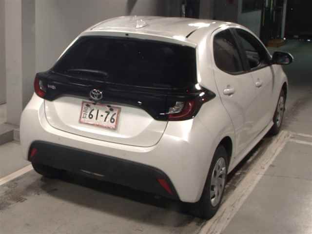 2024 Toyota Yaris 4WD X auction photo 5