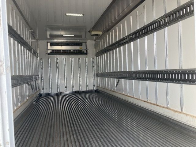 2013 Isuzu Elf Refrigerated Light-Up-Converting Gate auction photo 9