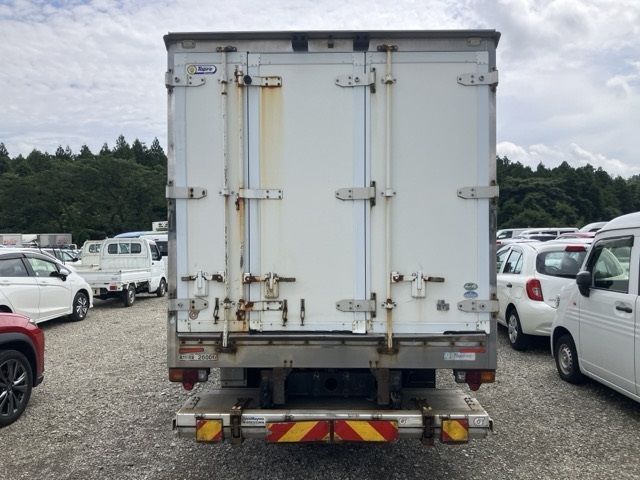 2013 Isuzu Elf Refrigerated Light-Up-Converting Gate auction photo 3