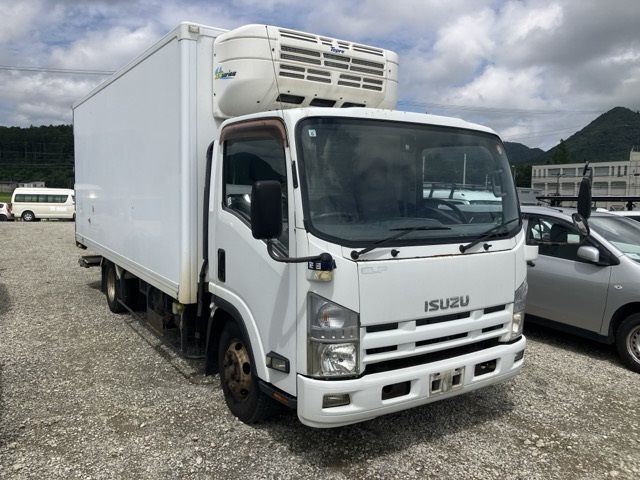 2013 Isuzu Elf Refrigerated Light-Up-and-Destroy Gate Japan auction vehicle
