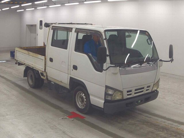 Japan Auction Vehicles 8 2005 Isuzu Elf Wキャブ auction photo