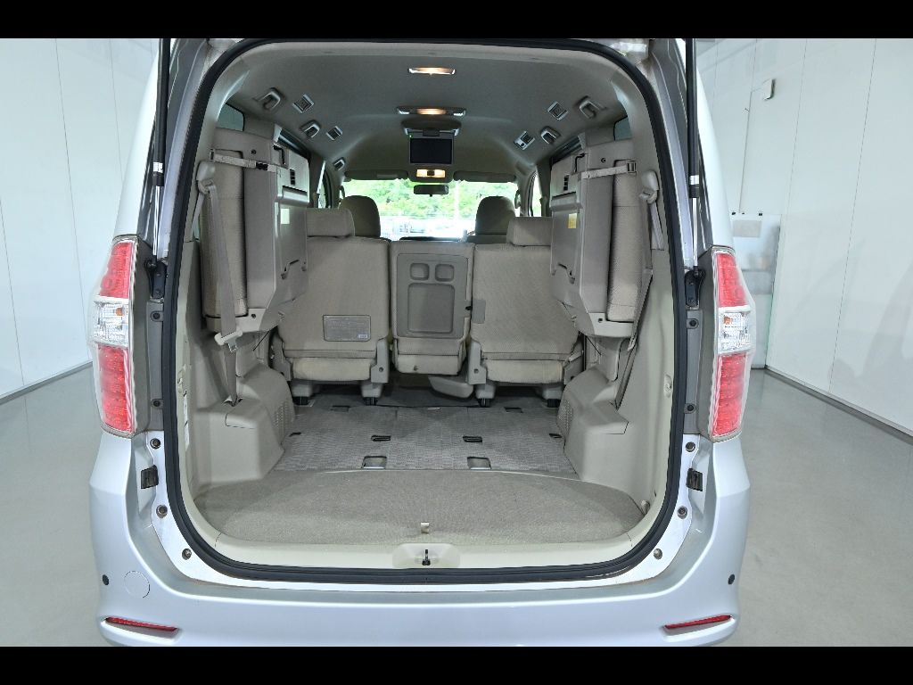 2010 Toyota Noah S G Edition auction photo 14
