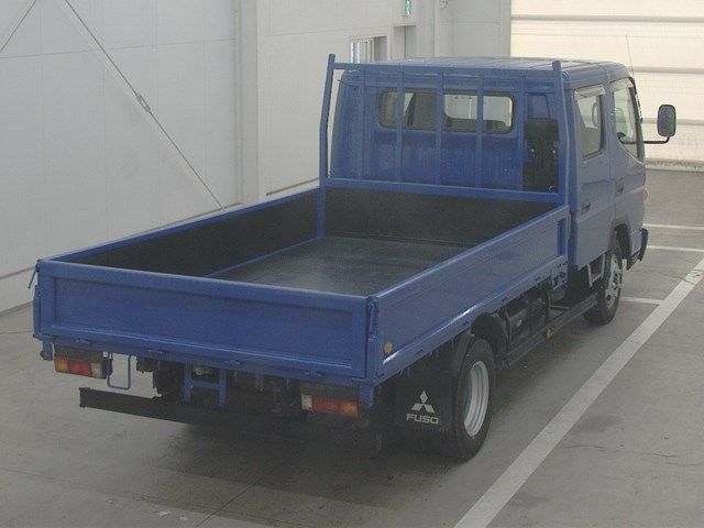 2016 Mitsubishi Fuso Canter Double cab auction photo 2