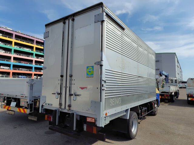 2006 Toyota Dyna Panel van auction photo 5