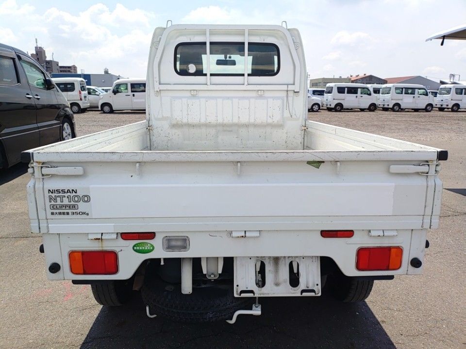 2020 Nissan NT100 クリッパー auction photo 5