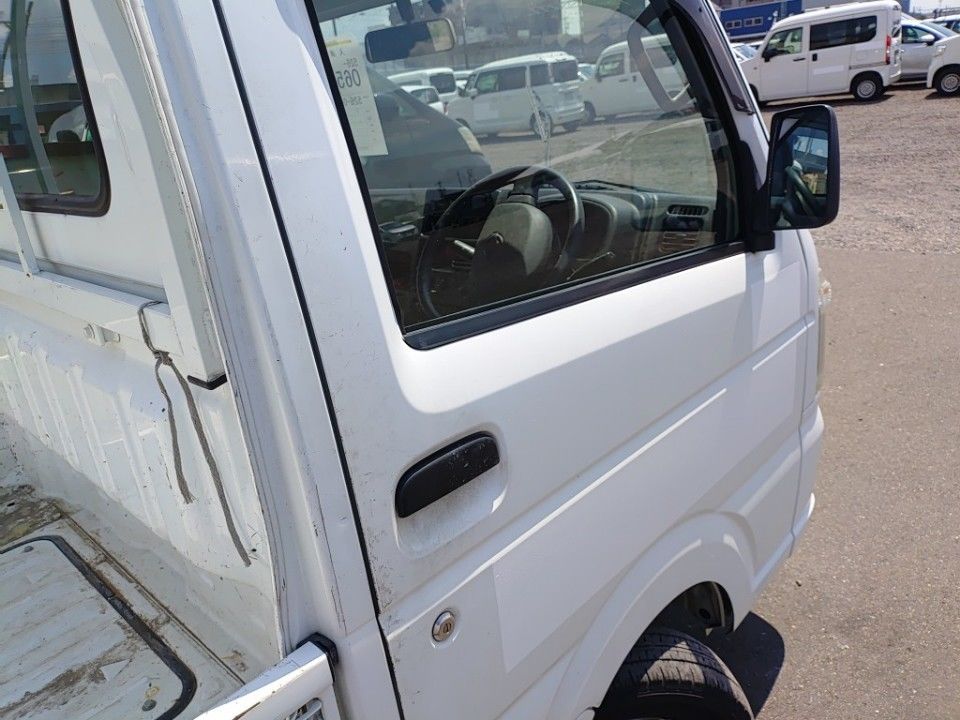 2020 Nissan NT100 クリッパー auction photo 24
