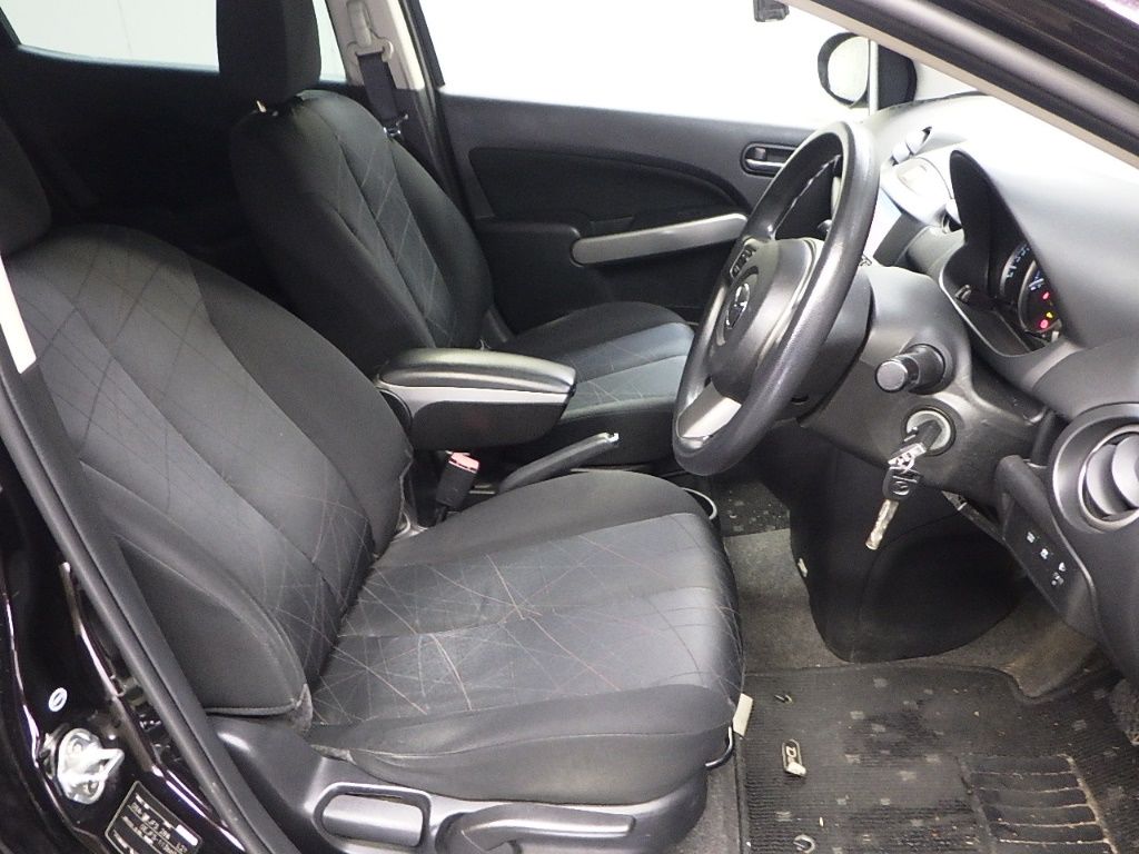2011 Mazda Demio 13スカイアクティブ auction photo 6