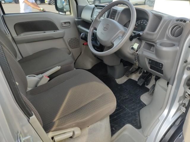 2018 Nissan クリッパー バン 4WD GX auction photo 3
