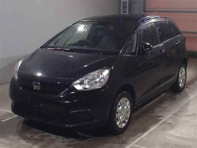 2022 Honda Fit 4WD Basic Japan auction vehicle